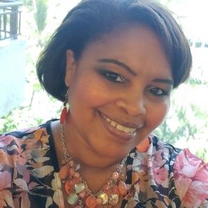 Meet your Posher, Annette